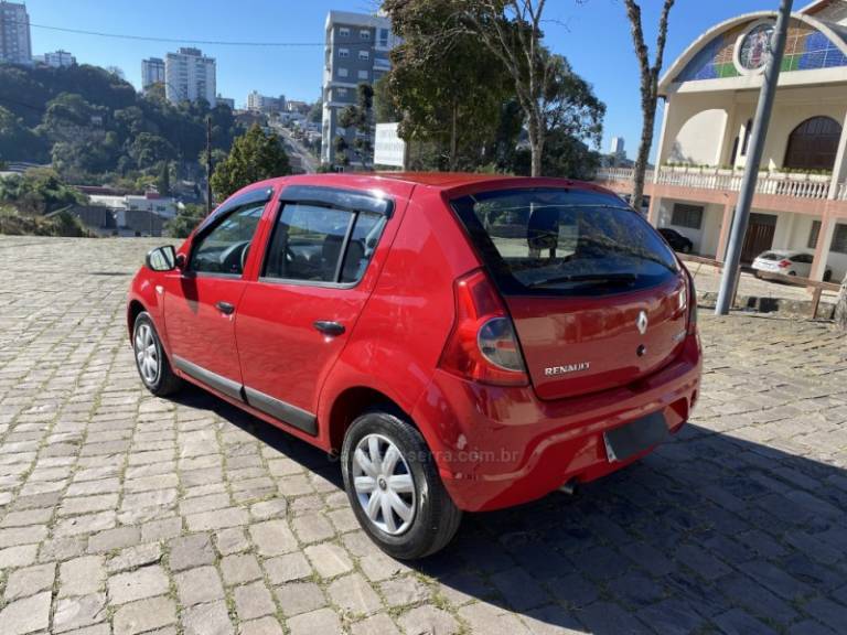 RENAULT - SANDERO - 2009/2009 - Vermelha - R$ 22.900,00