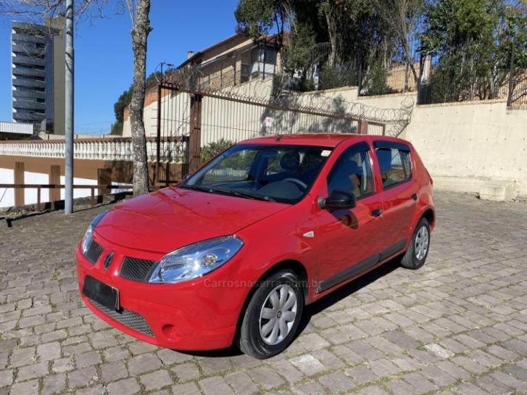 RENAULT - SANDERO - 2009/2009 - Vermelha - R$ 22.900,00