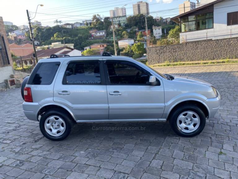 FORD - ECOSPORT - 2006/2006 - Prata - R$ 26.900,00