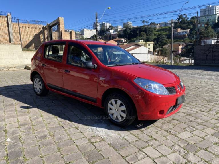 RENAULT - SANDERO - 2009/2009 - Vermelha - R$ 22.900,00