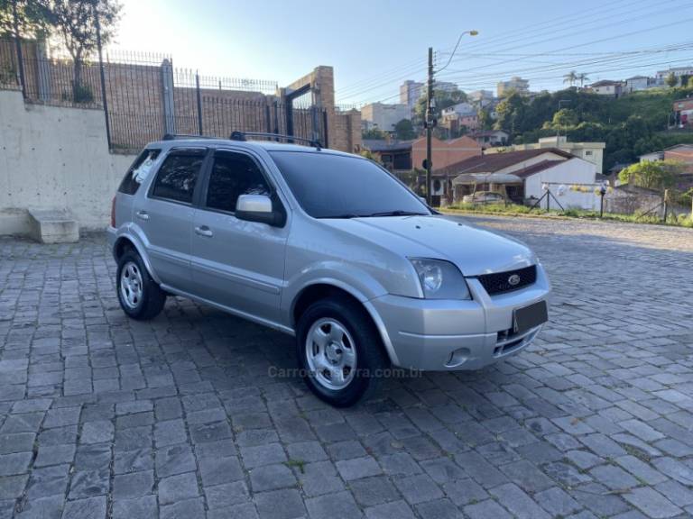 FORD - ECOSPORT - 2006/2006 - Prata - R$ 26.900,00