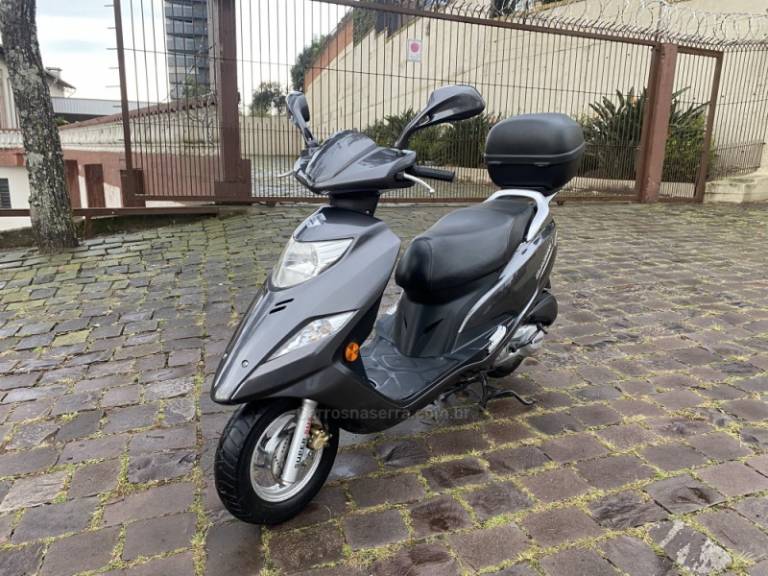 SUZUKI - BURGMAN - 2015/2016 - Cinza - R$ 8.900,00