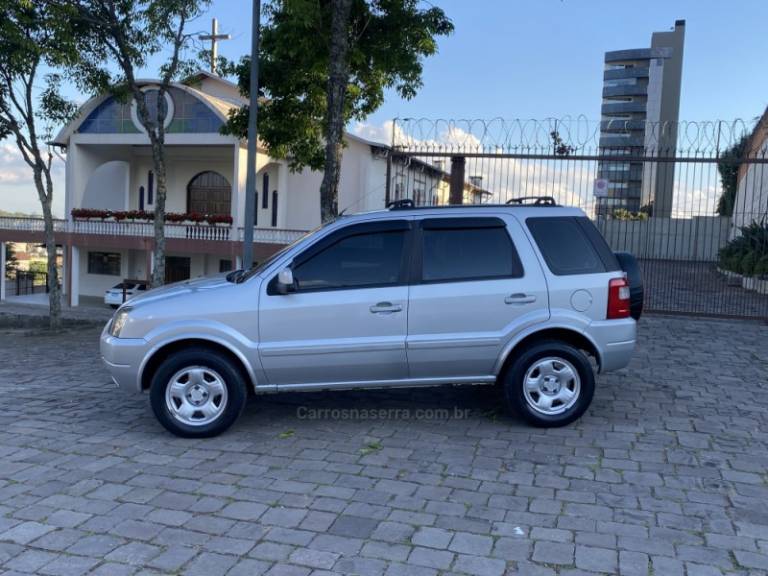 FORD - ECOSPORT - 2006/2006 - Prata - R$ 26.900,00